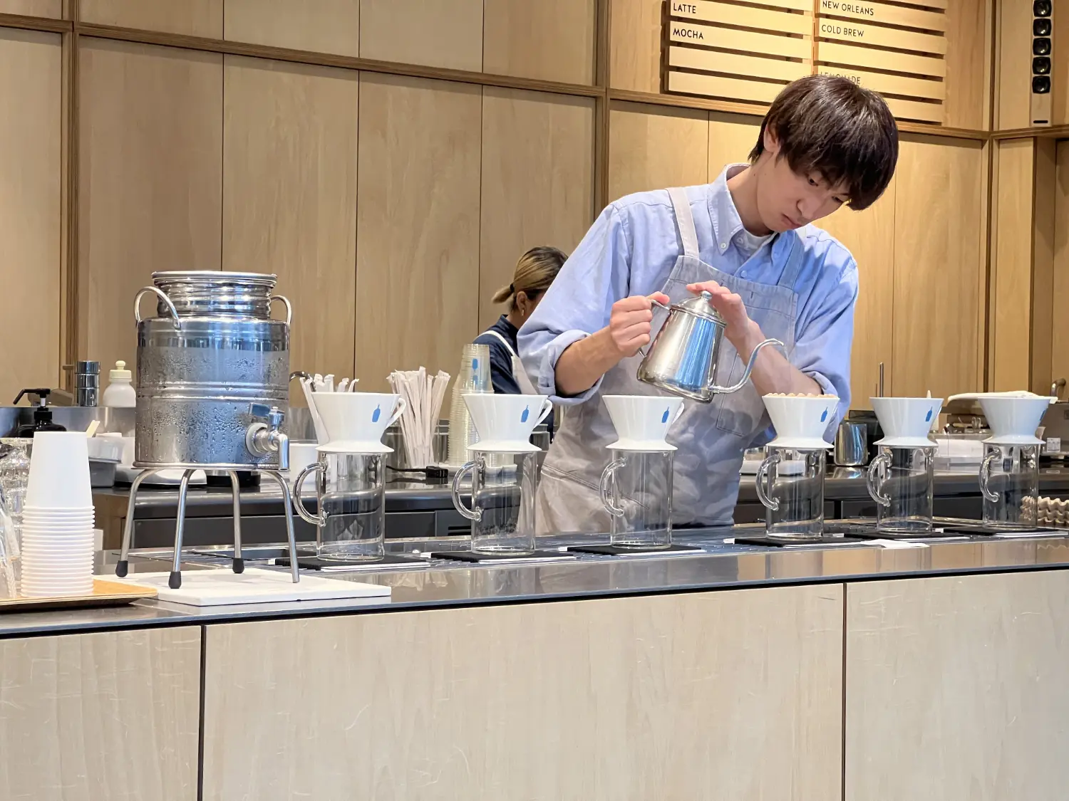 Blue Bottle Coffee, Tokyo, a third wave coffee shop